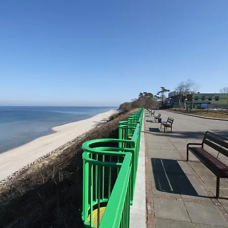 Daire Baltic Vip Apartament Blisko Zejscia Na Plaze